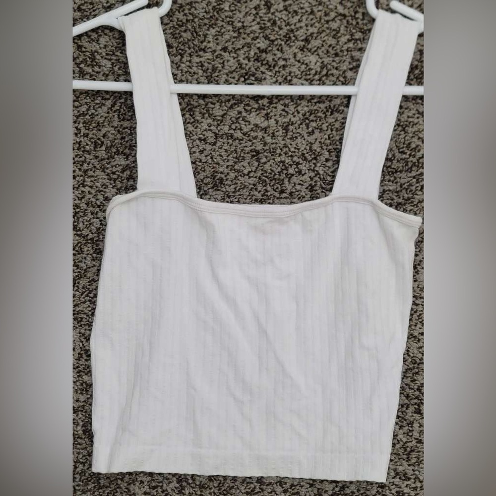 White Sleeveless Women's Top